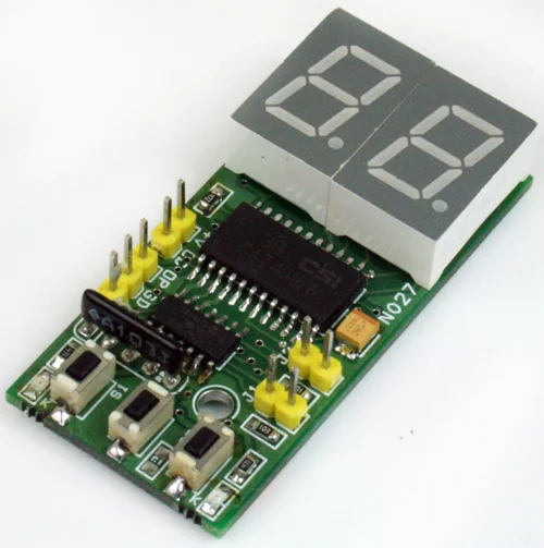 Minuterie programmable 12 V CC - 0 secondes à 99 minutes - Avec